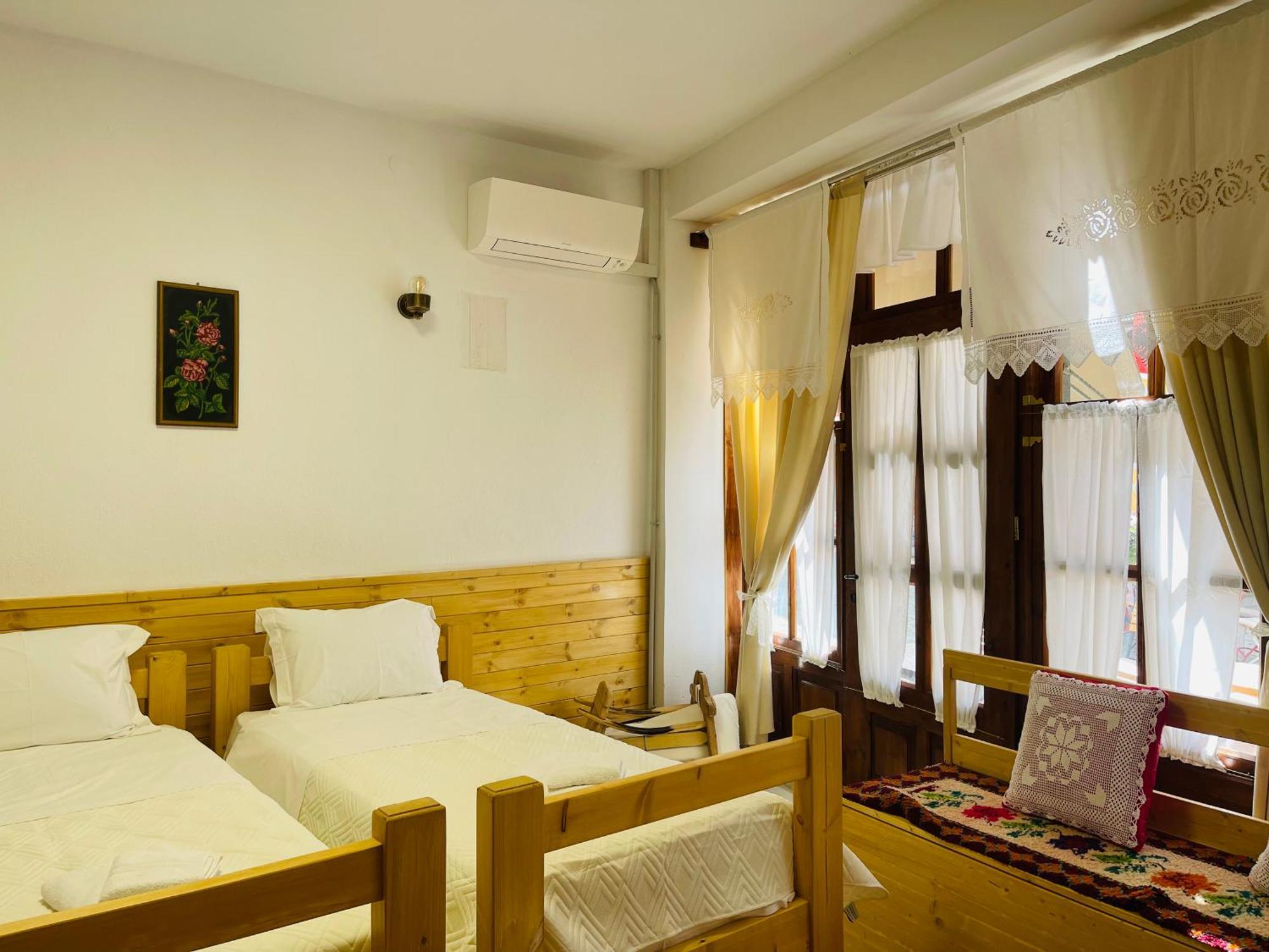 Medieval Rooms Gjirokastër Dış mekan fotoğraf